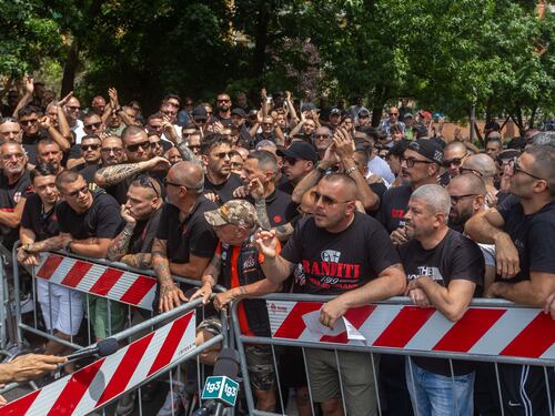 Inchiesta ultras, Curva Sud in presidio a San Vittore: “Non siamo un’associazione”