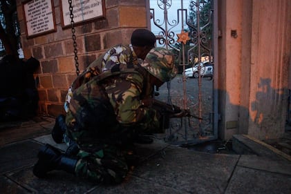 Nairobi, forze di sicurezza in azione 7