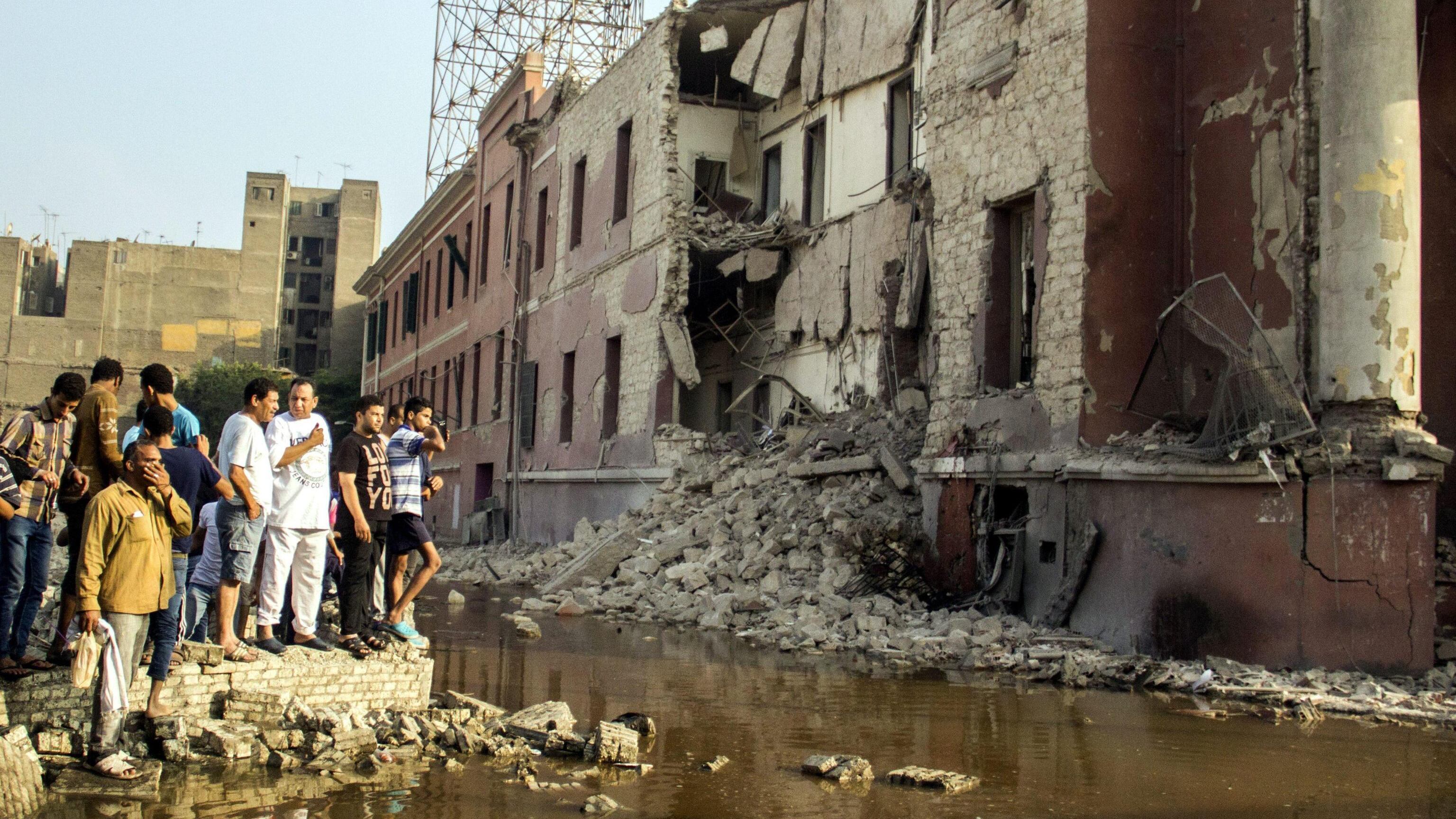 Ucciso l'attentatore del consolato italiano al Cairo