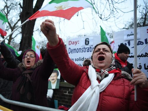 Iran, l'annuncio dei pasdaran: "La rivolta è stata sconfitta"