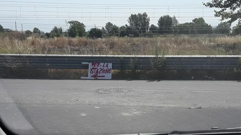 Tav di Afragola, per la stazione super tecnologica la segnaletica stradale è fai-da-te
