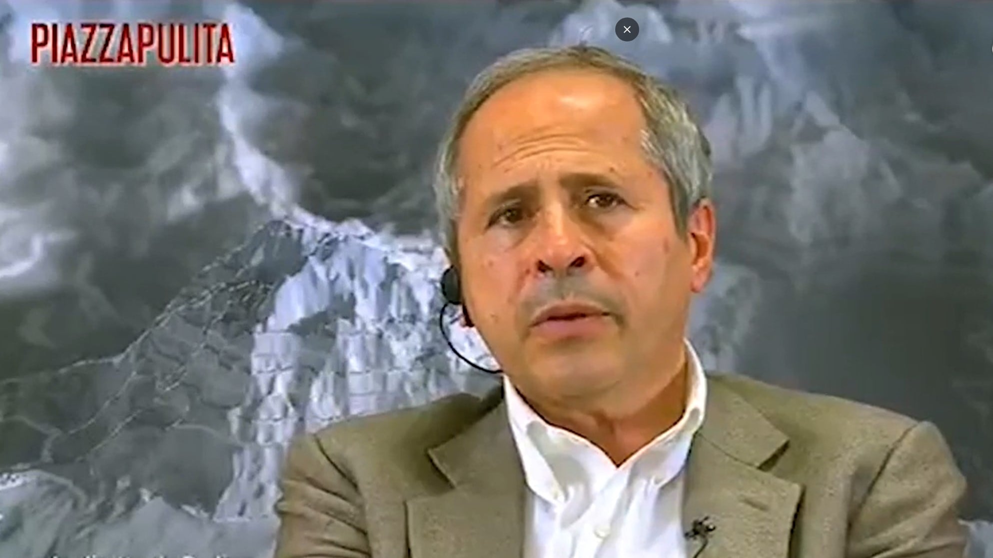 Crisanti lancia l'allarme: "Virus? Così perdiamo il controllo..."