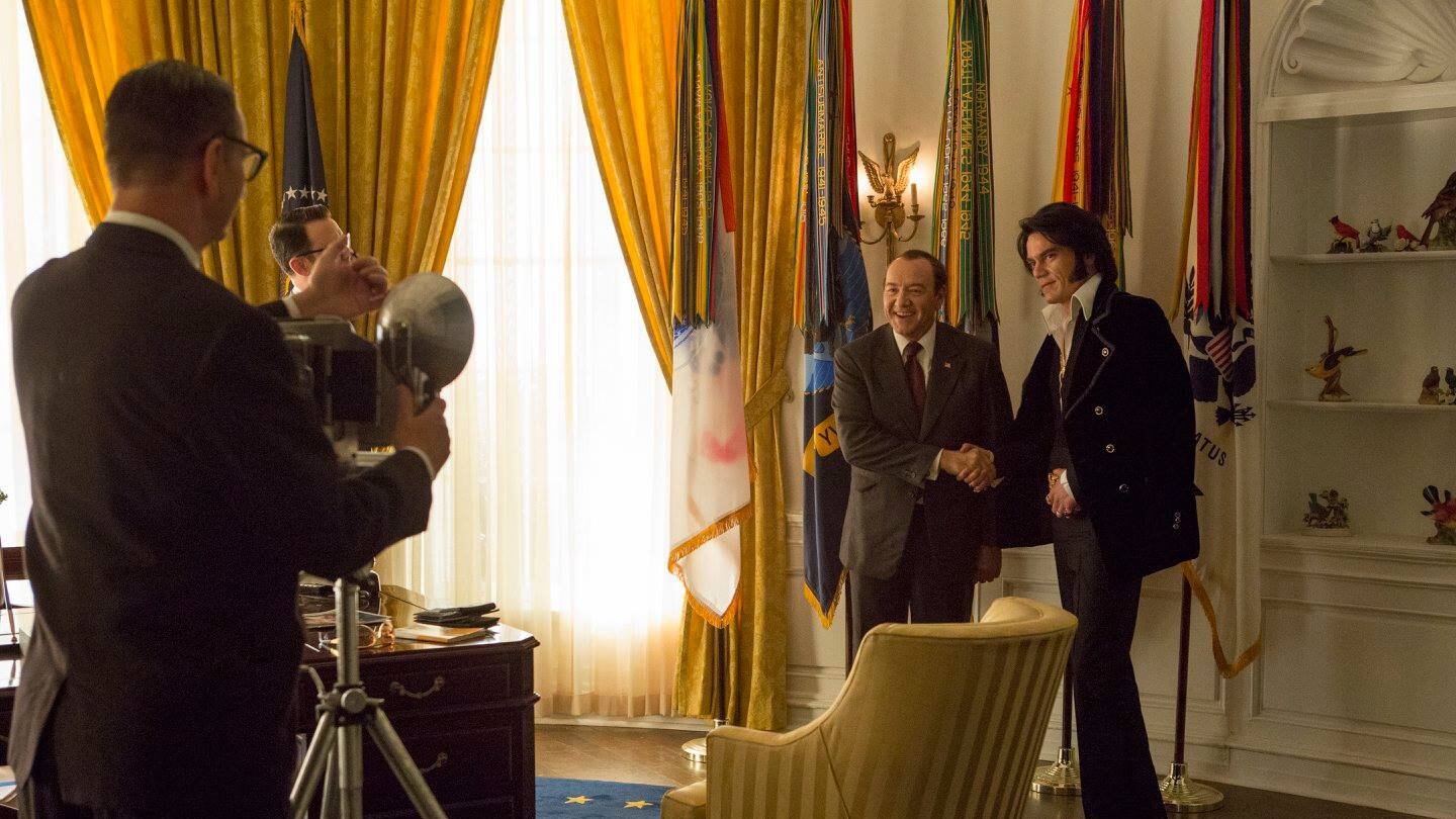 "Elvis & Nixon", lo storico incontro diventa brillante al cinema