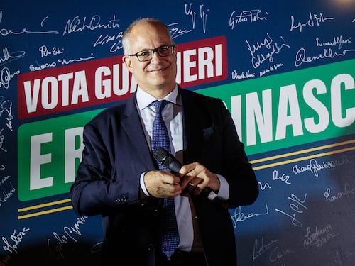 Ecco la prima "botta" di Gualtieri: massacra chi ha l'auto