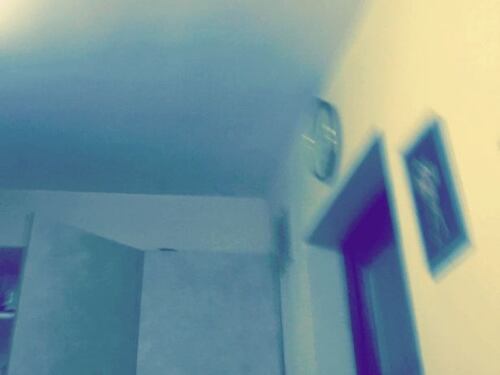 Irlanda, fantasma nella foto scattata per sbaglio: "Facebook ha chiesto il tag"