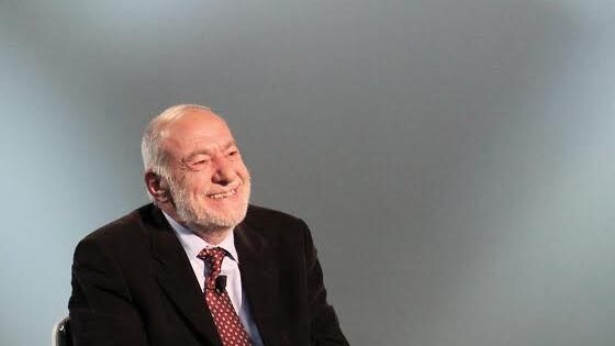 Mario Capanna: "Renzi mi ha copiato Italia Viva: lo denuncio"