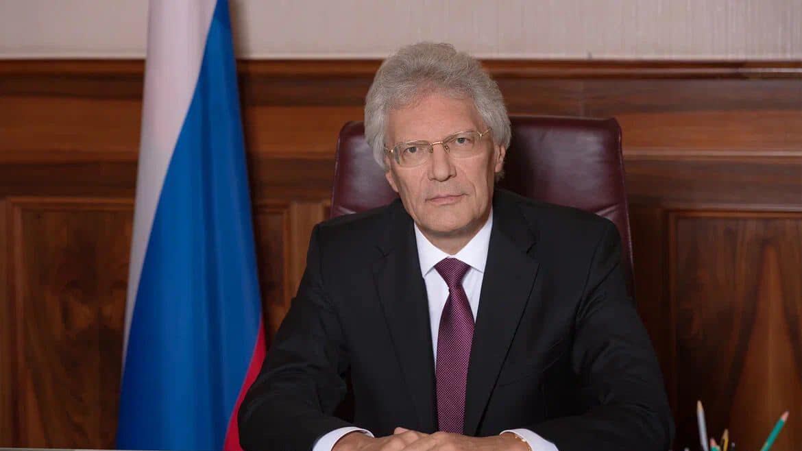 "Difficile credere nella Sua sincerità". L'attacco dell'ambasciatore russo Razov a Crosetto