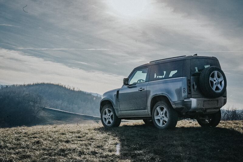 Land Rover Defender 90, le foto della nostra prova nell’enduro piacentino 24