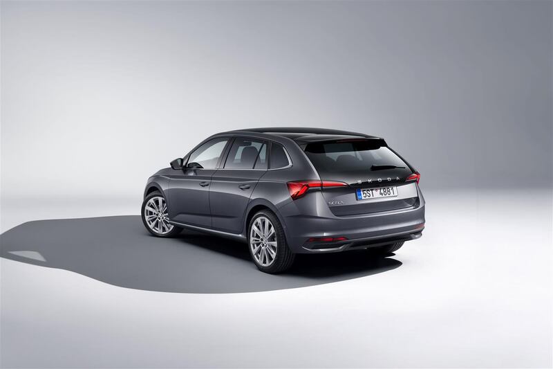 Nuove Skoda Kamiq e Scala restyling, guarda tutte le foto  6