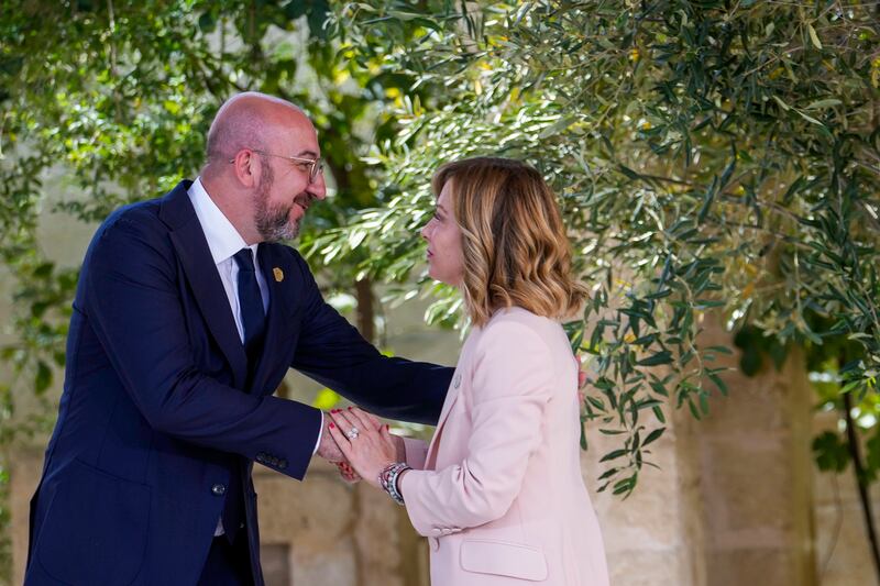 Giorgia Meloni accoglie i leader del G7 1