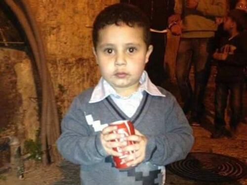 Egitto, ergastolo al bimbo di 4 anni. "La logica si è suicidata da tempo"