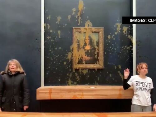 Zuppa contro la Gioconda: il blitz dei soliti eco vandali al Louvre