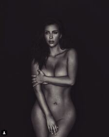 Taylor Swift VS Kim Kardashian: le foto 19