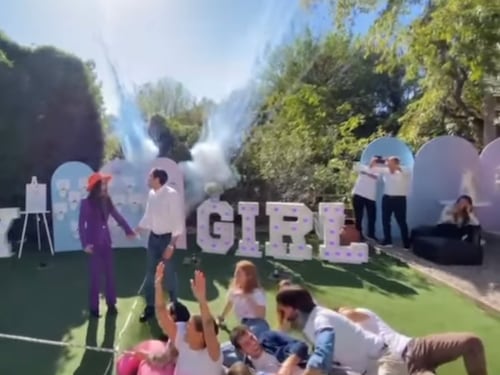 "Prima che lo faccia qualcun altro...". Il gender reveal di Aurora Ramazzotti