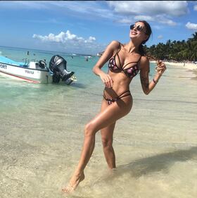 Cristina Buccino, vacanze hot a Santo Domingo 3