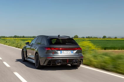 Audi RS5 Avant: le foto della prova su strada 16