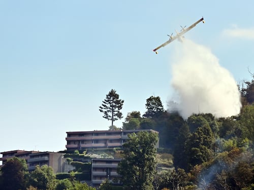Incendio sul monte Goj: “Qui aiuti da tutta Italia”