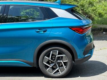 BYD Atto 3: guarda la gallery del nuovo SUV elettrico cinese  11