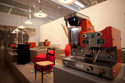 A Binasco nasce il museo della macchina del caffè 5