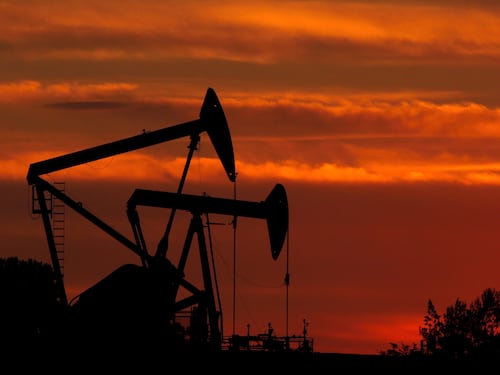 Petrolio, quante sono le scorte e quanto tempo possono resistere l’Italia e l’Europa