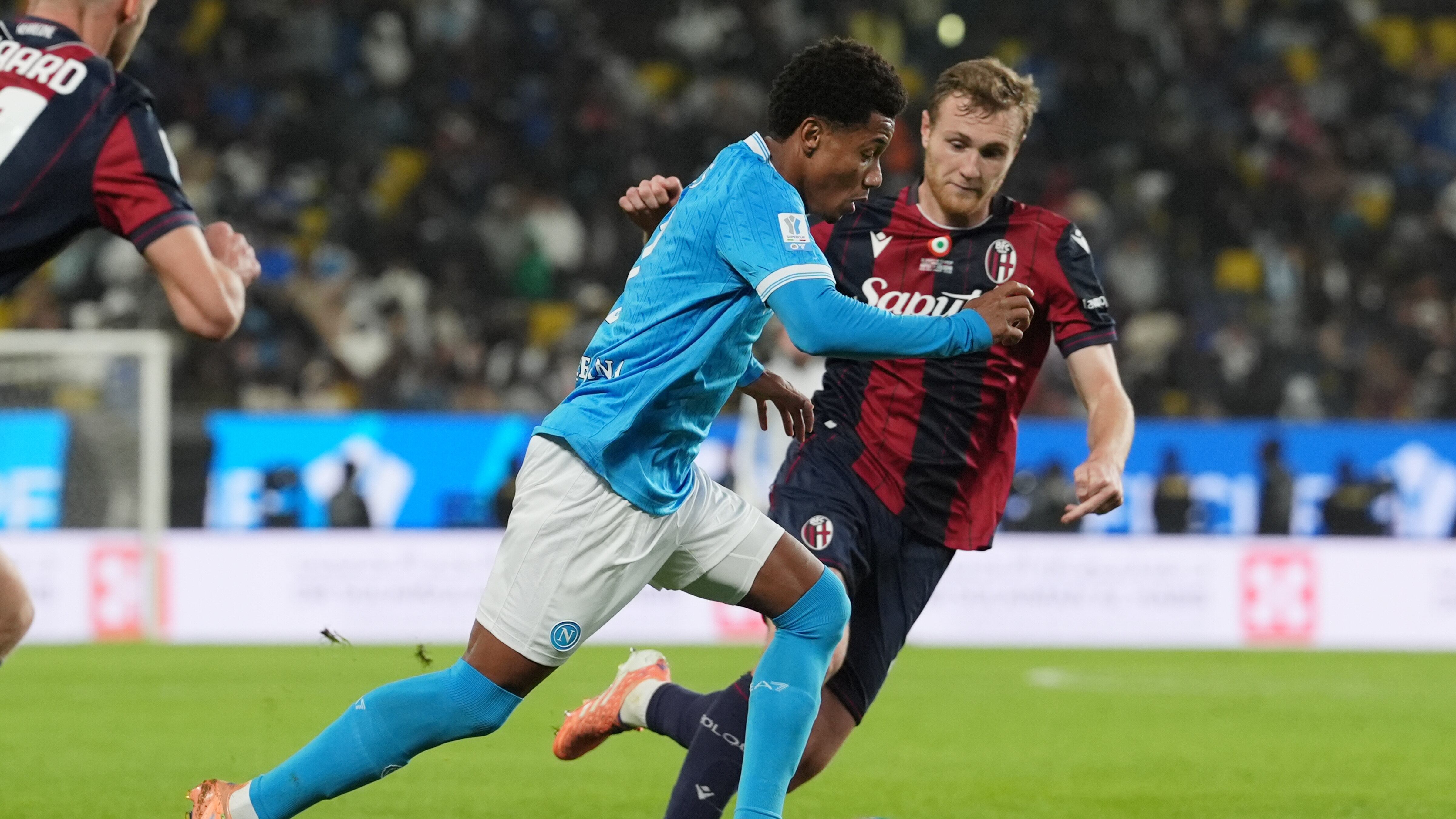 Supercoppa 11 anni dopo. È Neres il re d'Arabia