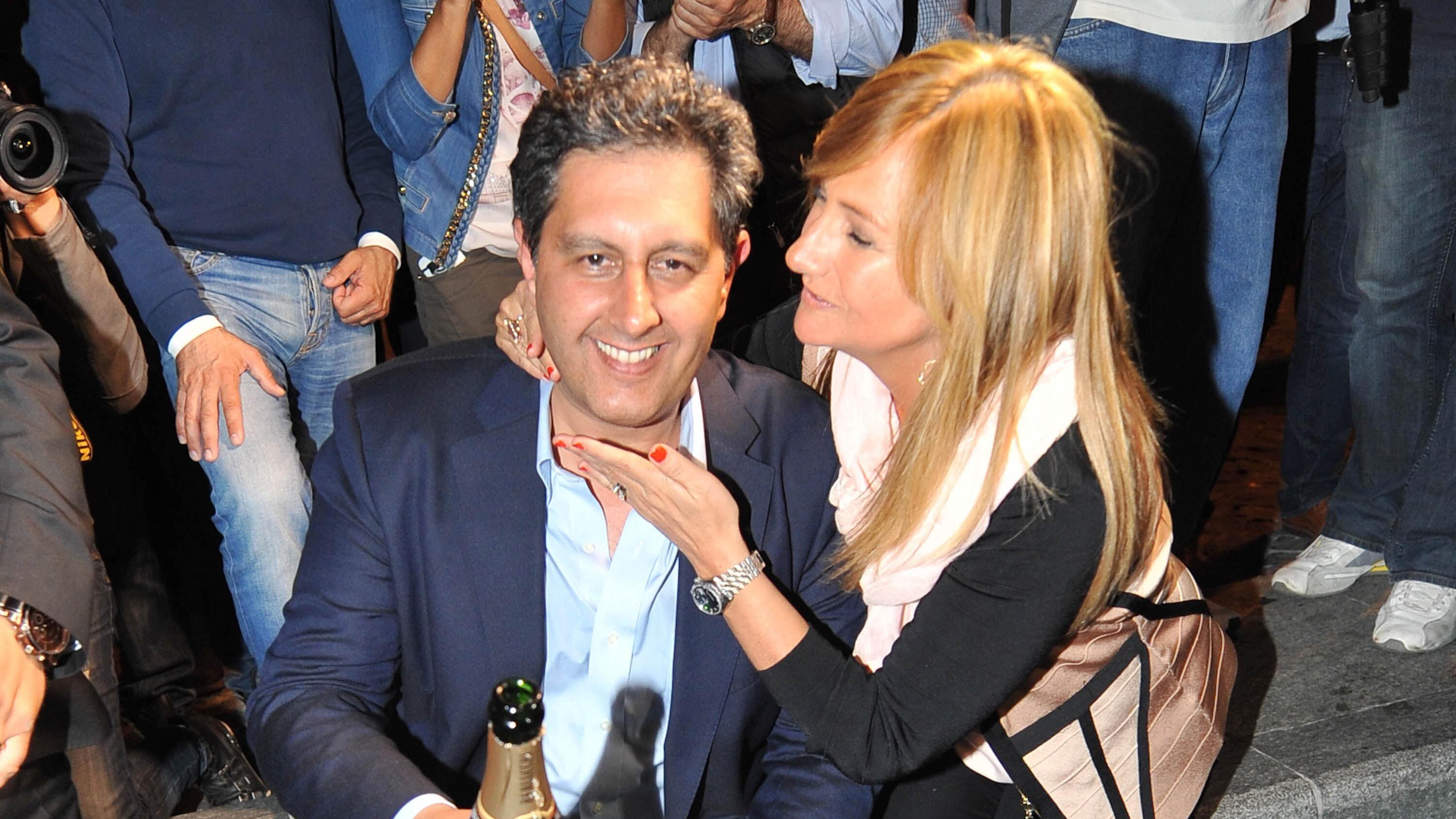 Il trionfo di Toti: "Ecco la mia truppa, governiamo da soli"