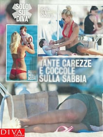 Ilary Blasi mamma tenerissima sulla spiaggia con la piccola Isabel 1