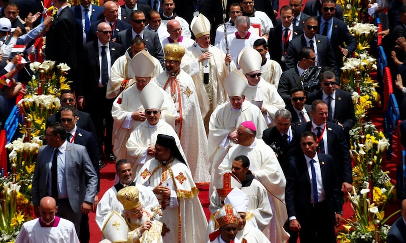 Il Papa dice messa al Cairo 6