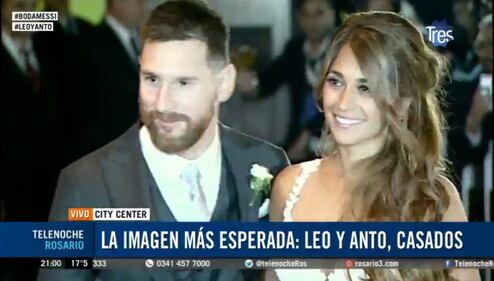 Messi dice sì alla sua Antonella: ecco le foto del lieto evento 15
