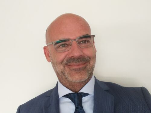Covid-19, come ripartire e rischi futuri: intervista al prof. Alessandro Miani