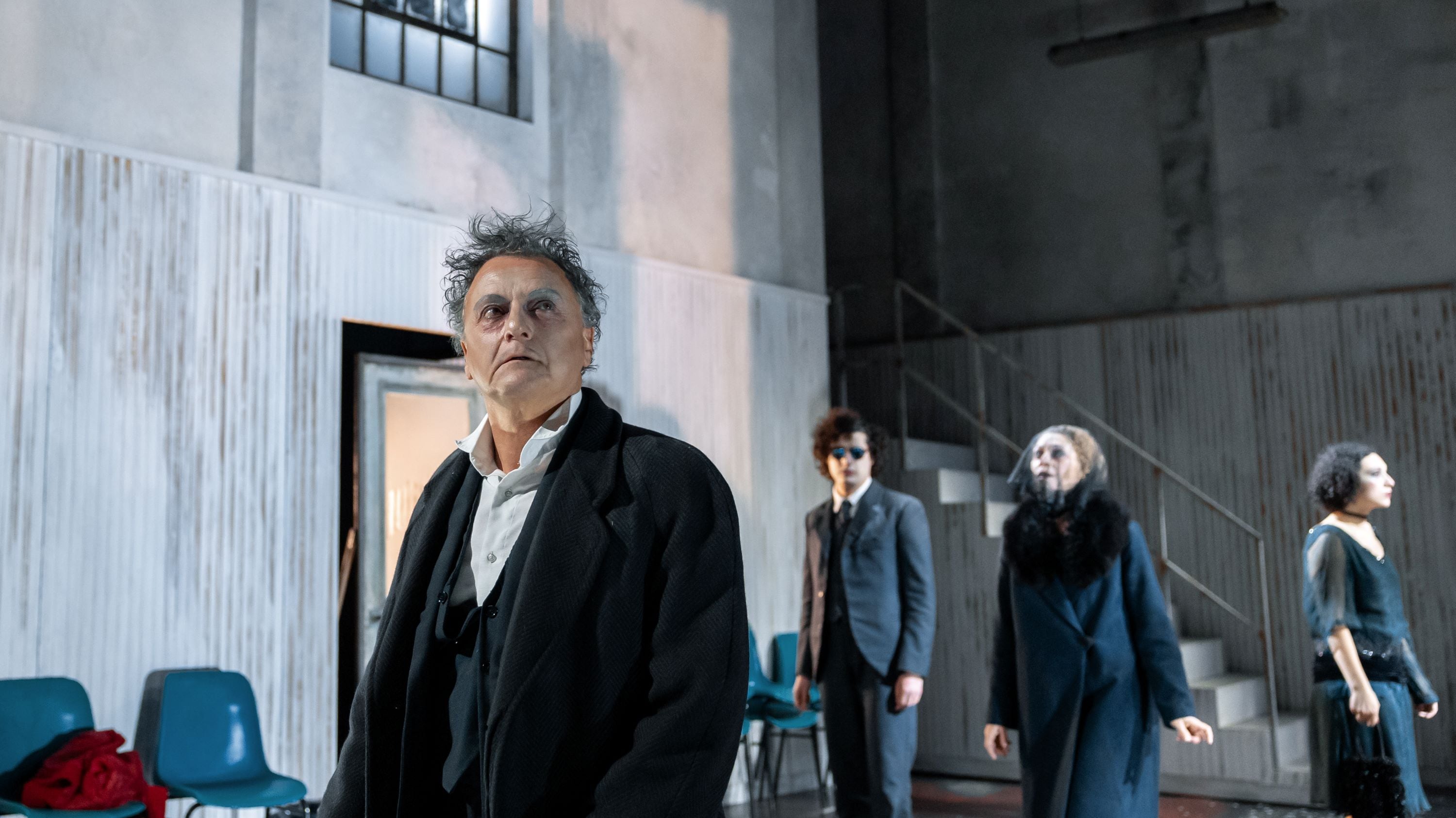 I "Sei personaggi" di Pirandello fanno il gioco delle parti
