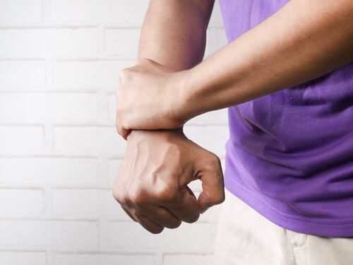 Workout per mani e polsi, esercizi per sciogliere le tensioni