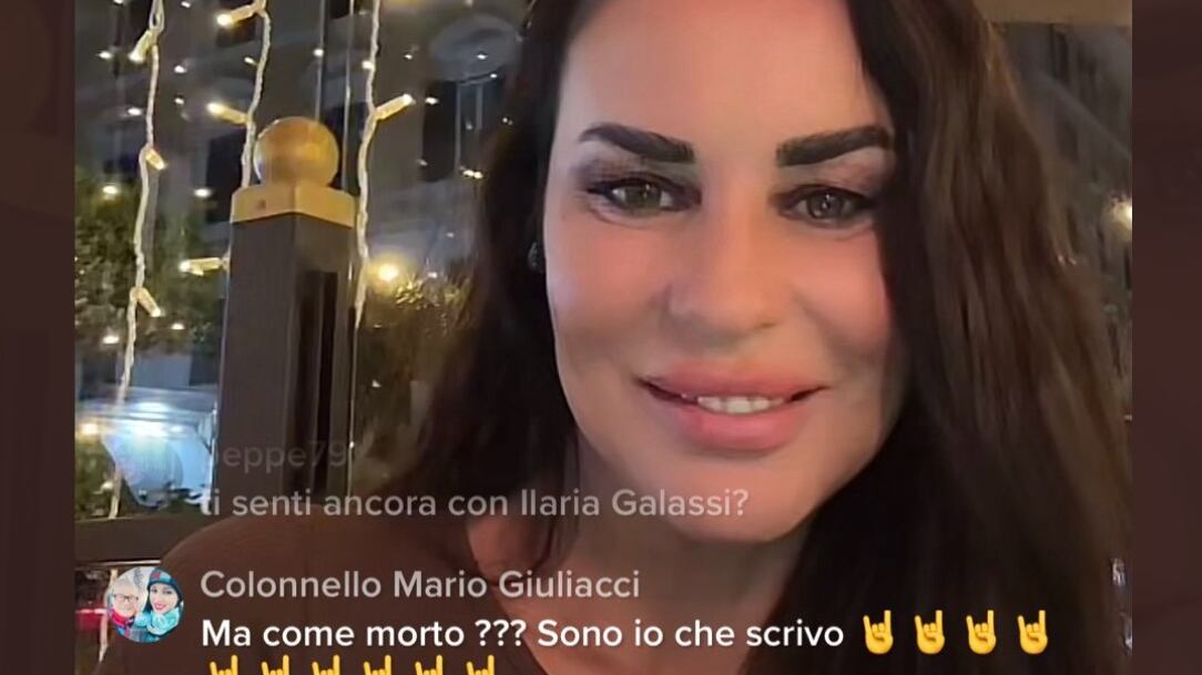 "Poraccio è morto", "Ma come...". Gaffe della Mosetti su Giuliacci