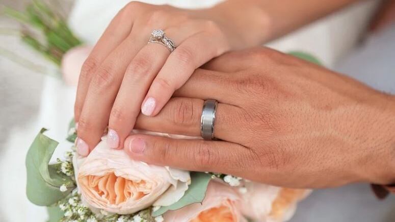 Castità e ruolo degli uomini: le nuove linee guida del Papa sul matrimonio