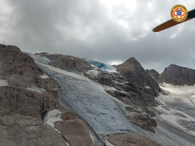 Valanga sulla Marmolada, ci sono morti e feriti 5