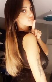 Marika Fruscio, scollatura da urlo 2