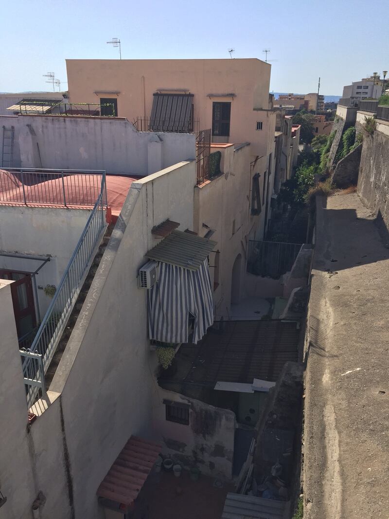 Torre del Greco, luogo "enigmatico" 19