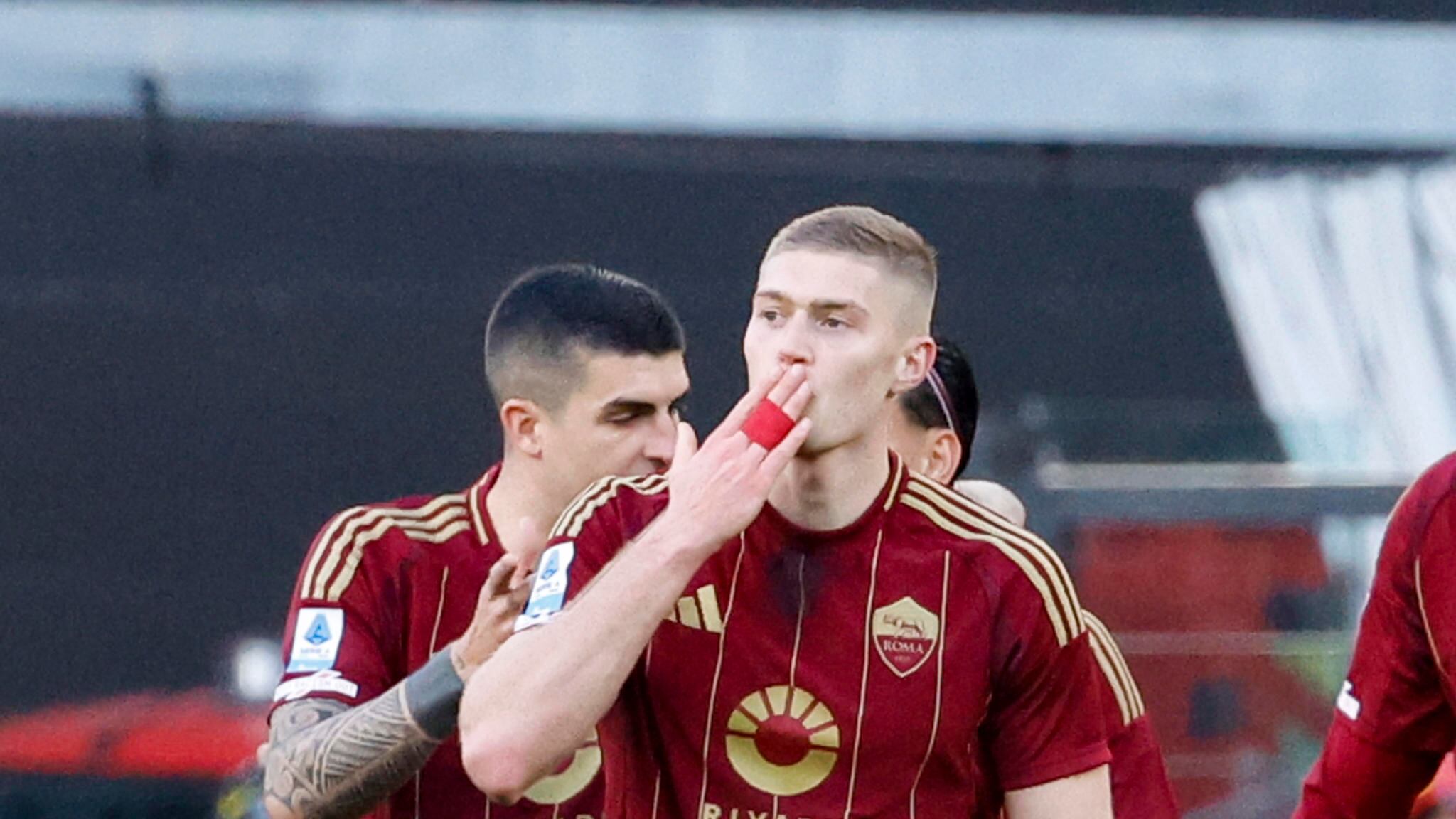 Riecco Dovbyk. Roma fa 6 di fila. Ma è ancora allarme Dybala