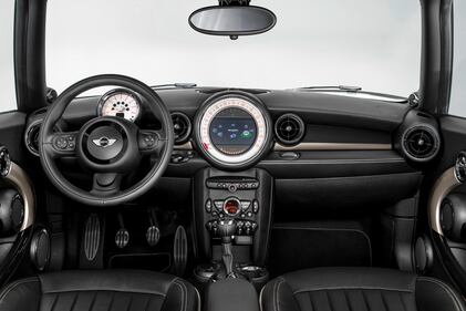 MINI Clubman Bond Street 16