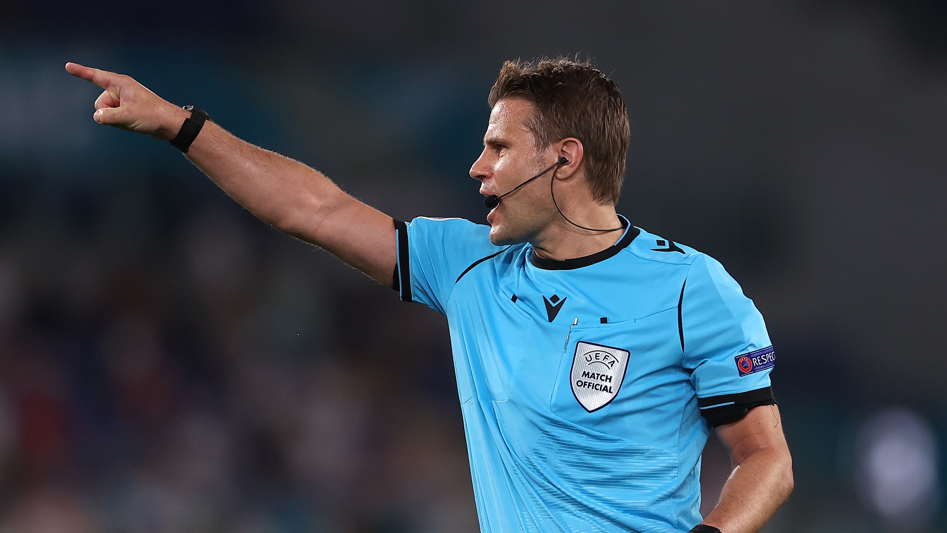 Italia-Spagna, sarà il tedesco Brych l'arbitro. Perché c'è da avere paura