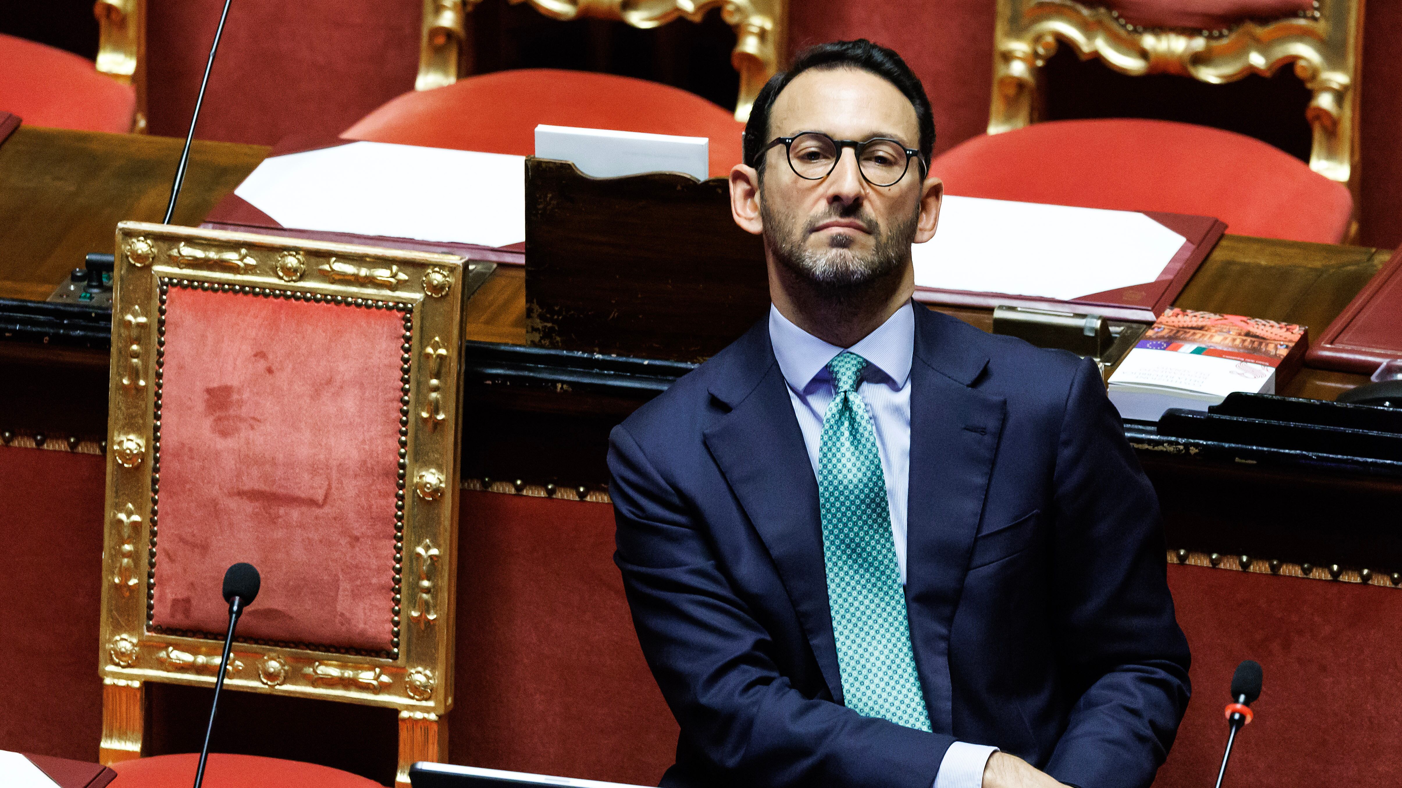 Vertice Consob, Freni si ritira. "Non voglio essere divisivo"
