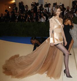 Met Gala 2017, i look più sexy 18