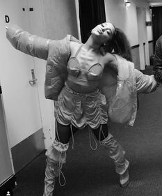 Ariana Grande sexy per il Coachella: foto 7