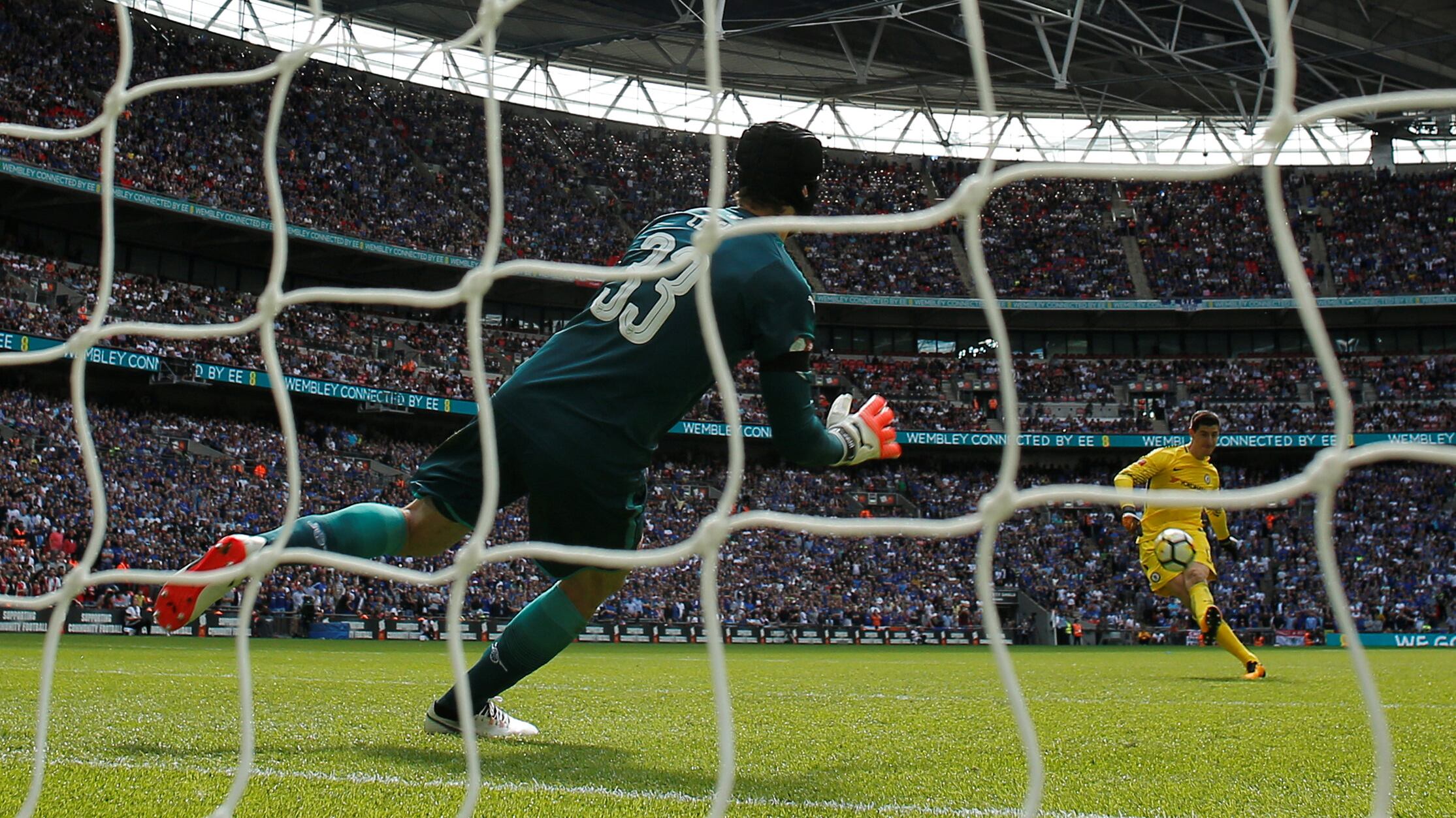 Sostituzioni, rigori e falli di mano: ecco come può cambiare il gioco del calcio