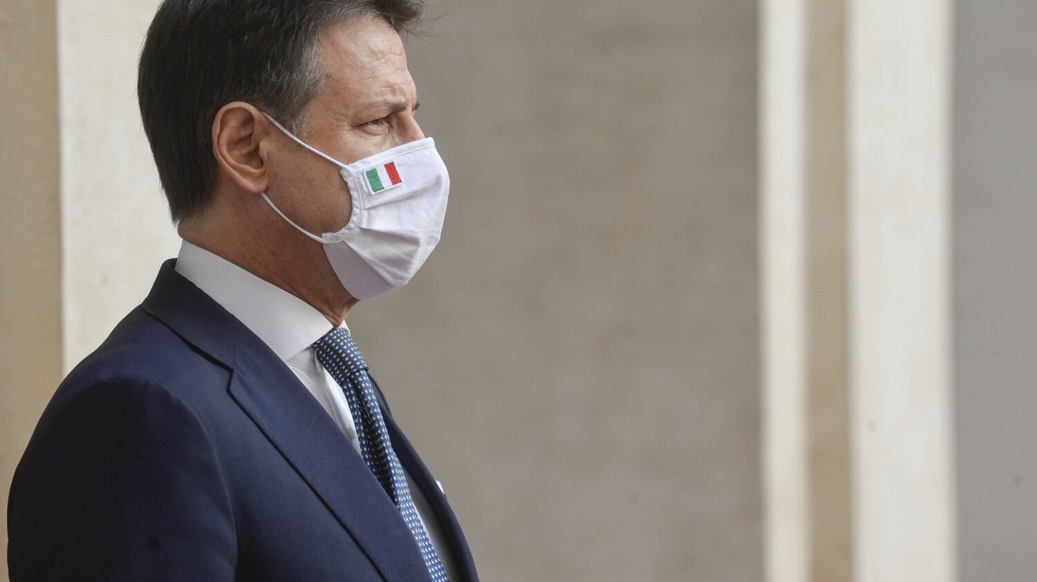 "Ma è Conte o Mastrota? Mancano solo le pentole" e il video sul cashback diventa virale