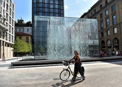 Apple, a Milano primo flagship store 10