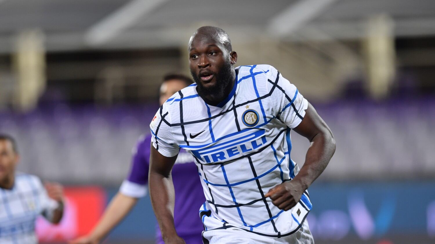 Ci pensa sempre Lukaku. Derby di coppa per l'Inter ma Conte aspetta la Juve