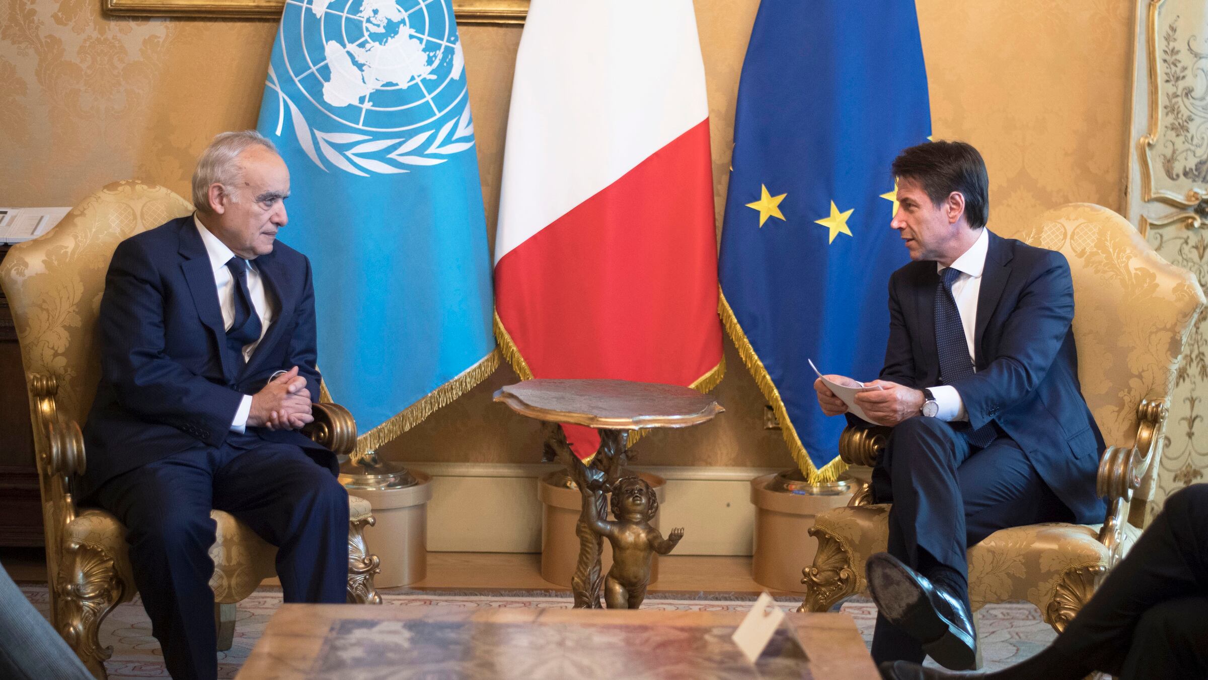 Poche idee e interlocutori sbagliati. Tutti gli errori dell'Italia su Tripoli