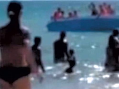 I migranti ora provano a sbarcare in Sardegna. Respinti dai bagnanti
