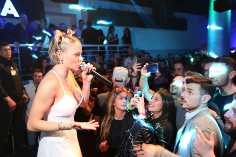 Le Donatella dj per una notte 4